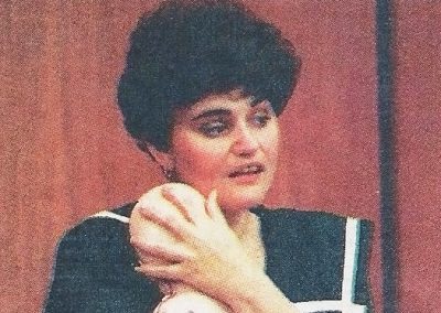 Gail Cutro testifies during her trial in 1994